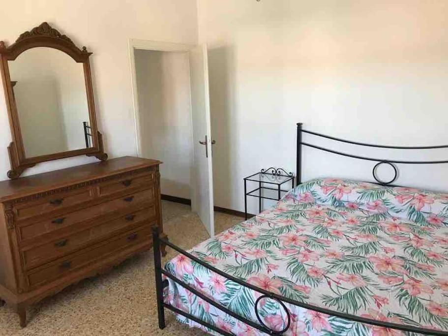 Apartment “palazzaccio” *
